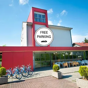  Хостел Simbol With Free Private Parking