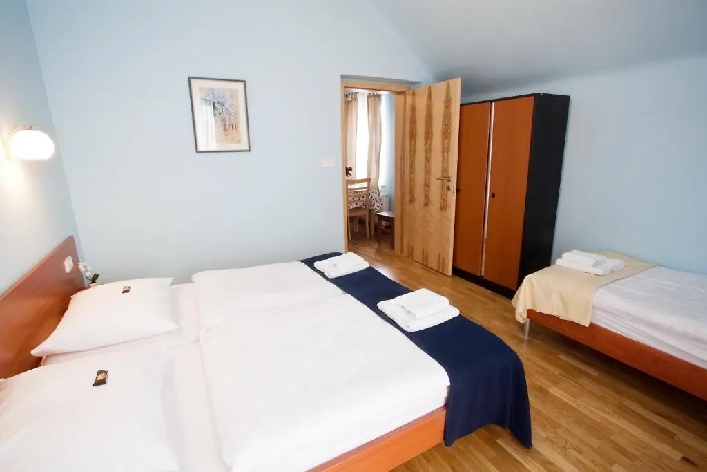 Alo Apartments Vila Klara Lubiana
